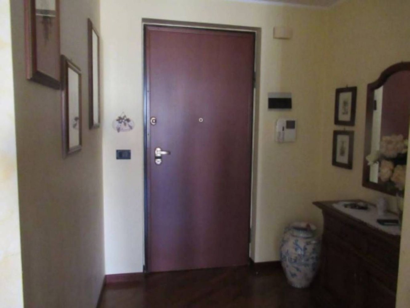 Apartamento de 3 habitaciónes en Enna, Italy No. 49050