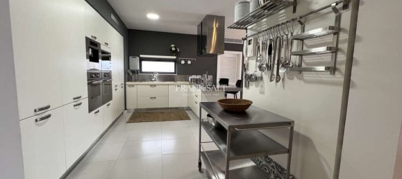 3 Schlafzimmer Penthouse in Swieqi, Malta, Nr. 10678 9