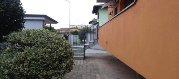 6-salle Appartement à Castello d'Agogna, Italy No. 74109 3