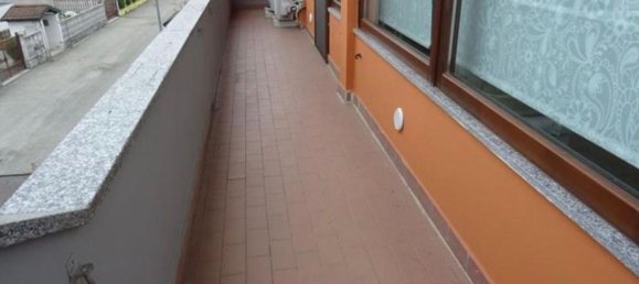 6-salle Appartement à Castello d'Agogna, Italy No. 74109 8