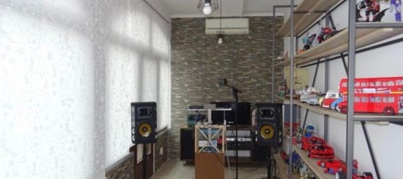 6-salle Appartement à Castello d'Agogna, Italy No. 74109 17