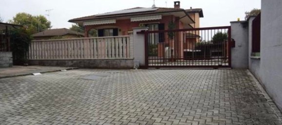 6-salle Appartement à Castello d'Agogna, Italy No. 74109 5