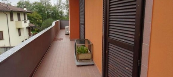 6-salle Appartement à Castello d'Agogna, Italy No. 74109 10