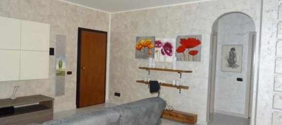 6-salle Appartement à Castello d'Agogna, Italy No. 74109 13