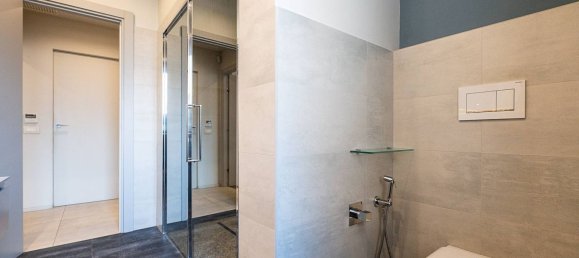 5 bedrooms Apartment in Turin, Italy No. 332594 21