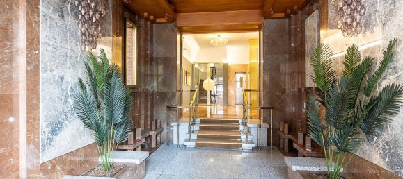 5 bedrooms Apartment in Turin, Italy No. 332594 2