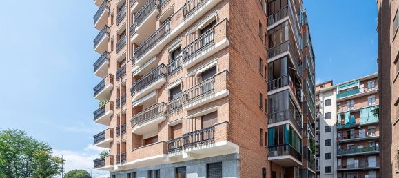 5 bedrooms Apartment in Turin, Italy No. 332594 47