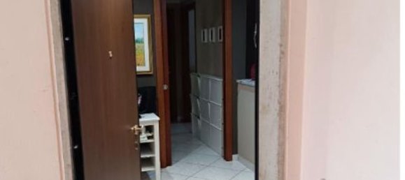 3-Zimmer Wohnung in Garbagnate Milanese, Italy, Nr. 331523 7