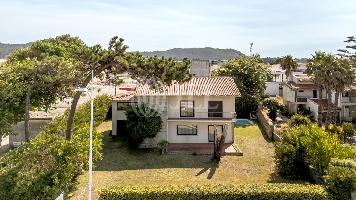 5 bedrooms Villa in Esposende, Portugal No. 233623
