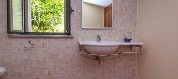 6 غرف نوم فيلا في Marzano Appio, Italy رقم 325650 21