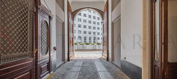 6 Schlafzimmer Wohnung in Milan, Italy, Nr. 362728 2