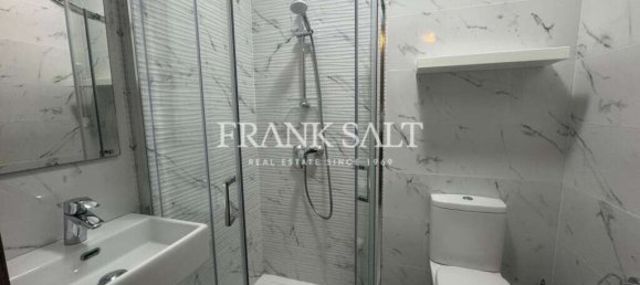 3 bedrooms Apartment in Marsalforn, Malta No. 6119 10