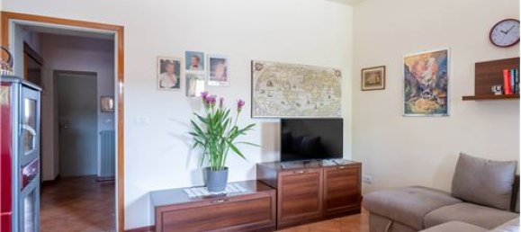 Дом с 4 спальнями в Пескантина, Италия № 290227 6