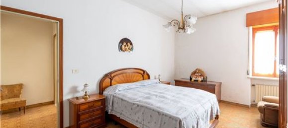 Дом с 4 спальнями в Пескантина, Италия № 290227 13