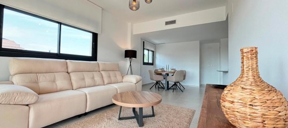Apartamento de 3 dormitorios en San Miguel de Salinas, Spain No. 288574 6