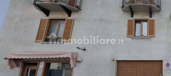 4 rooms House in Trecate, Italy No. 69174 3