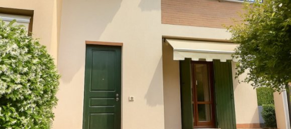 4 bedrooms House in Selvazzano Dentro, Italy No. 380891 2