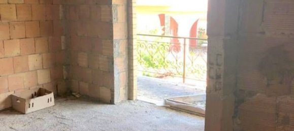 8-salle Appartement à Fontana Liri, Italy No. 87560 7