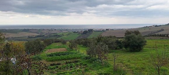 2 chambres Maison à San Costanzo, Italy No. 111280 3