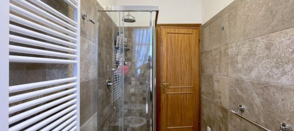 Villa de 5 dormitorios en Camaiore, Italy No. 365194 37