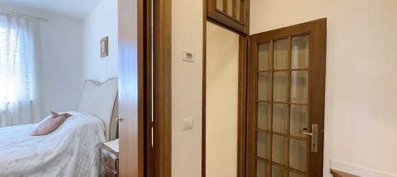 Villa de 5 dormitorios en Camaiore, Italy No. 365194 39