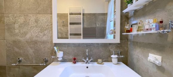 Villa de 5 dormitorios en Camaiore, Italy No. 365194 38