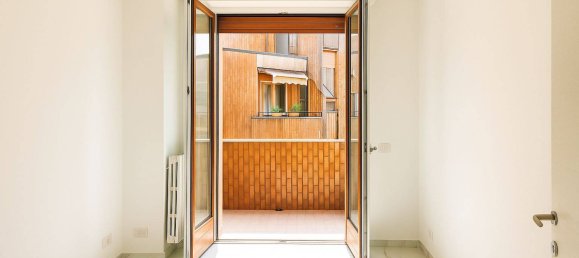 2 bedrooms Apartment in Milan, Italy No. 314249 6