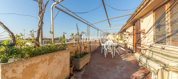 3-salle Appartement à Rome, Italy No. 232769 6