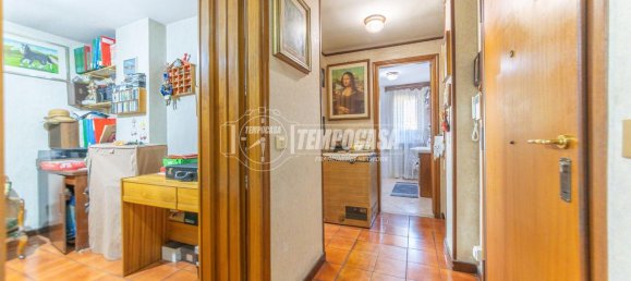 3-salle Appartement à Rome, Italy No. 232769 2