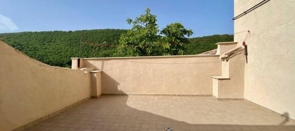 4 rooms House in Caporciano, Italy No. 92227 14