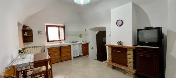 4 rooms House in Caporciano, Italy No. 92227 18