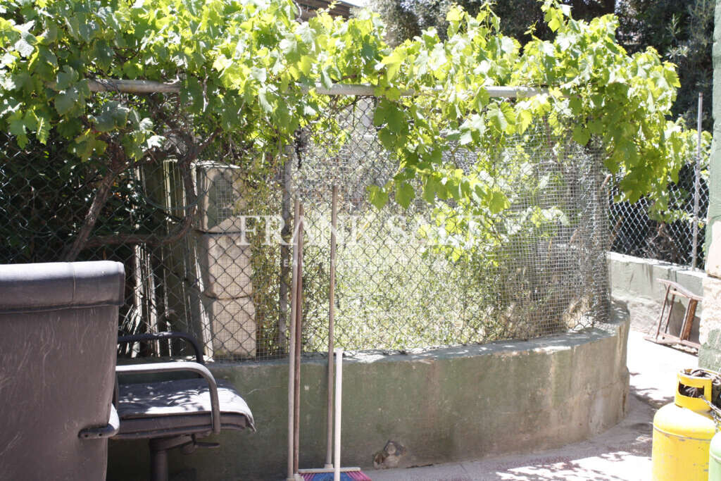 2 bedrooms Bungalow in Marsa, Malta No. 2228