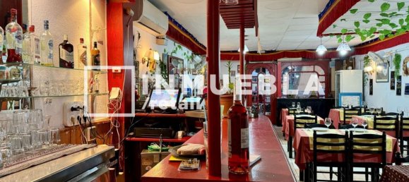 88m² Commercial property in Eixample, Spain No. 18635 3