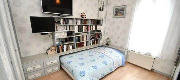 Casa de 3 dormitorios en Les Pavillons-sous-Bois, France No. 183783 8