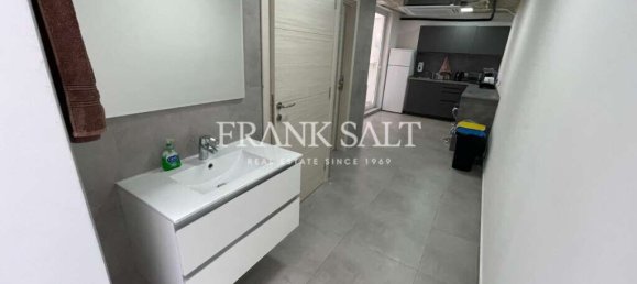 Oficina en Gzira, Malta 600 m² No. 13378 7