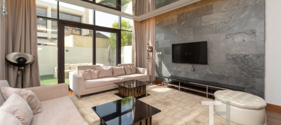 5 bedrooms Villa in DAMAC Hills (Akoya by DAMAC), UAE No. 28504 2