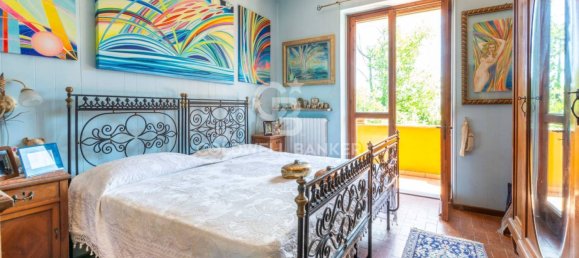 4 غرف نوم فيلا في Alessandria, Italy رقم 317345 17