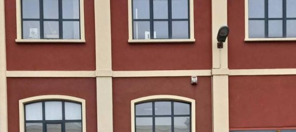 5 rooms Apartment in Monza, Italy No. 37537 2