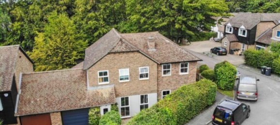 5 bedrooms House in Chatham, United Kingdom No. 10558 9