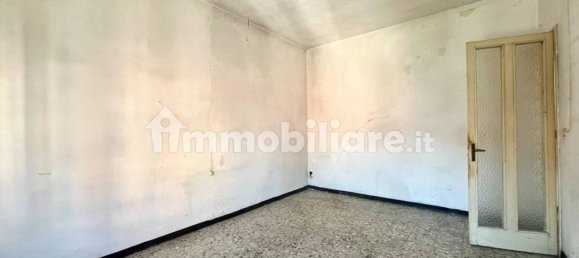 Apartamento de 2 dormitorios en Alba, Italy No. 281842 7