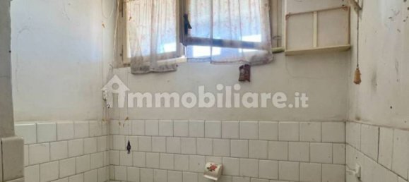 Apartamento de 2 dormitorios en Alba, Italy No. 281842 10