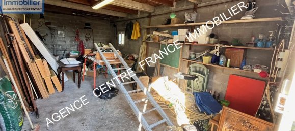 Casa de 3 dormitorios en Bourges, France No. 244479 9