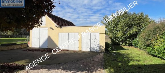 Casa de 3 dormitorios en Bourges, France No. 244479 10