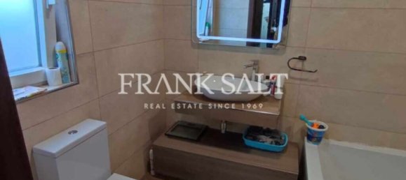 3 bedrooms Apartment in Saint Julian's, Malta No. 5020 10