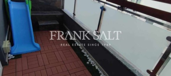 3 bedrooms Apartment in Saint Julian's, Malta No. 5020 2