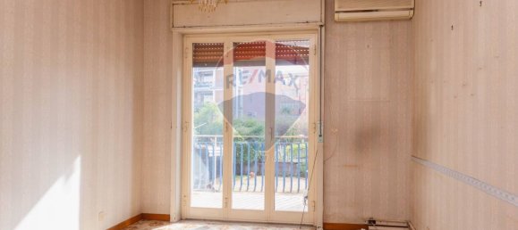 5 rooms Apartment in Catania, Italy No. 63962 17