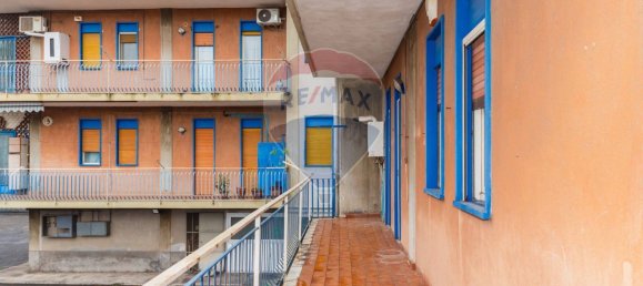 5 rooms Apartment in Catania, Italy No. 63962 29