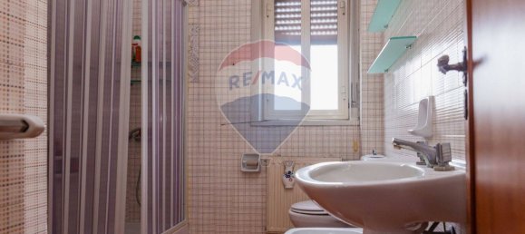 5 rooms Apartment in Catania, Italy No. 63962 24