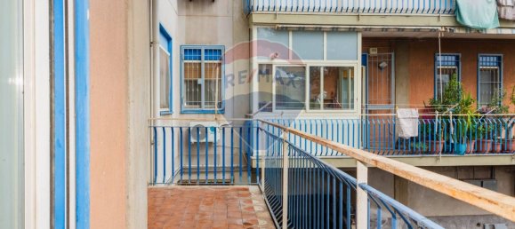 5 rooms Apartment in Catania, Italy No. 63962 32