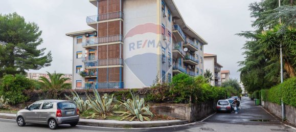 5 rooms Apartment in Catania, Italy No. 63962 42